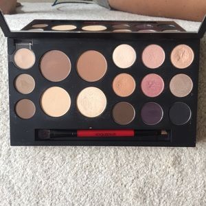 Smashbox Shape Matters Palette